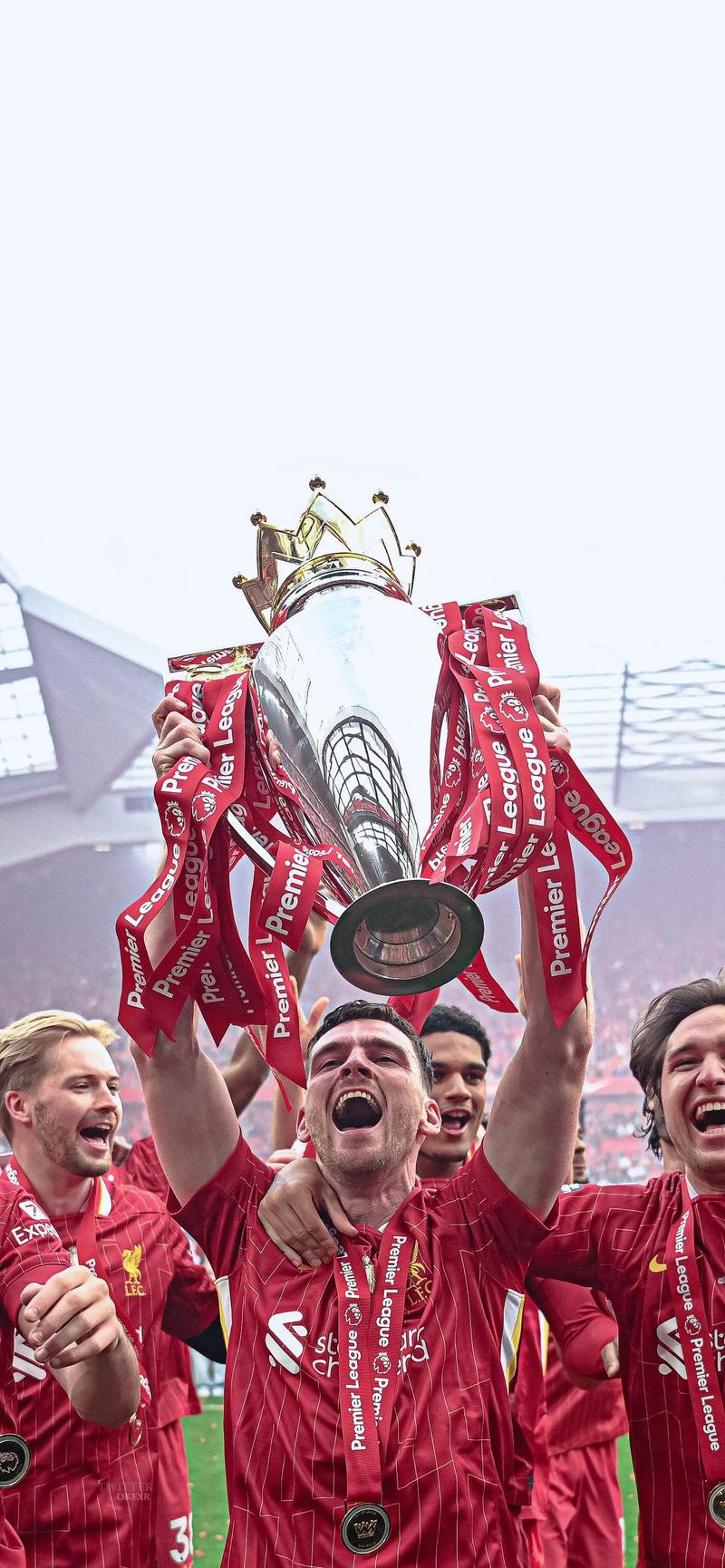 山东泰山面临大规模阵容调整，两位外援或被清洗，一名球员恐成沉重包袱