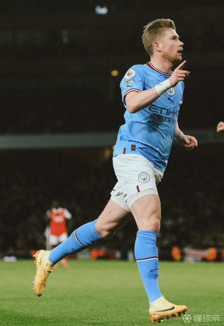 斯帕莱蒂：丢球前踢得像教科书一样死板；伊尔迪兹在顶级之上